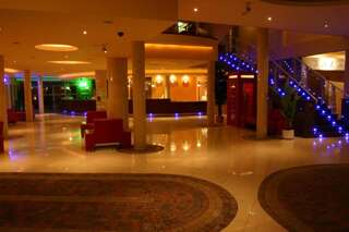 Отель Hotel Imperium Пщина-0