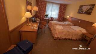 Отель Hotel Imperium Пщина Двухместный номер с 1 кроватью или 2 отдельными кроватями-2